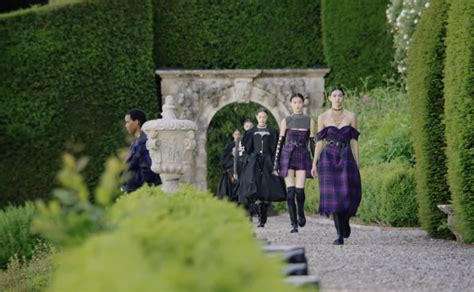 Dior Cruise 2025 e il legame con la Scozia 